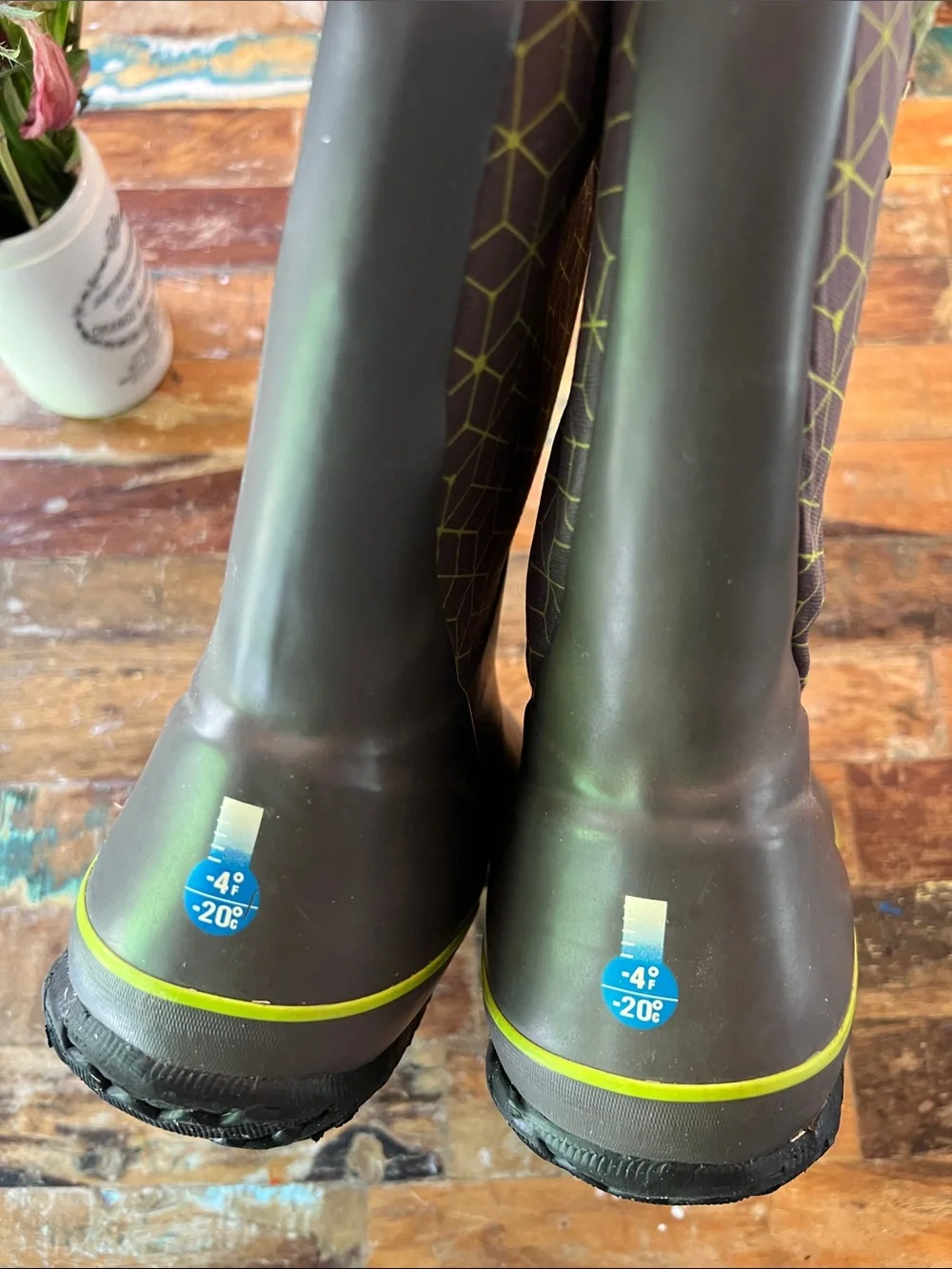 Bogs Classic Green and Grey Insulated Waterproof Boots Factory Seconds
